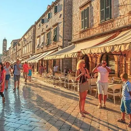 Old Town Charm Διαμέρισμα *